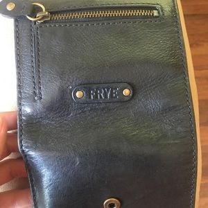 Frye wallet